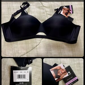 Maidenform Women's Black Bra